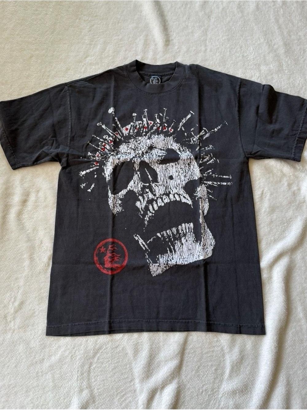 Grey Hellstar Graphic Skull Short-Sleeve Tee